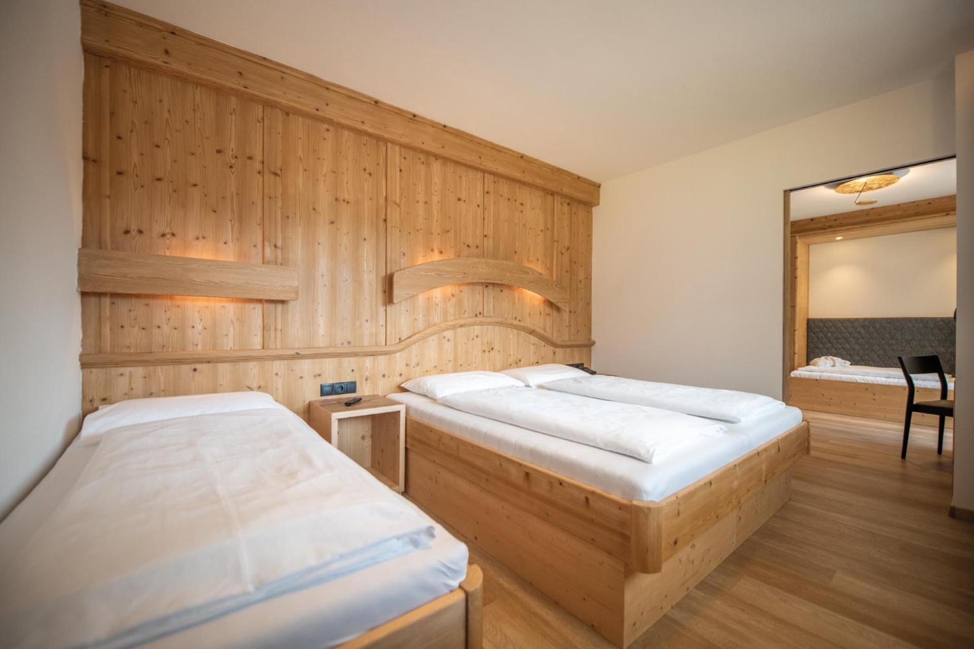 Hotel Condor San Vigilio Di Marebbe Bilik gambar
