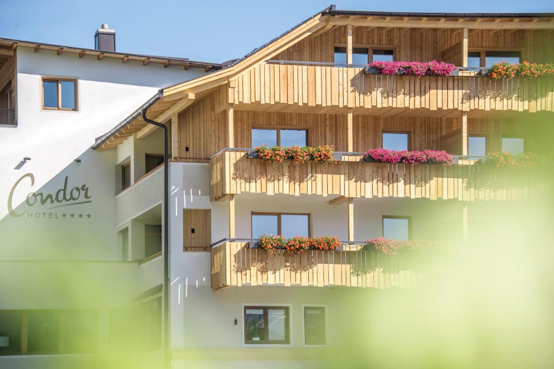 Hotel Condor San Vigilio Di Marebbe Luaran gambar