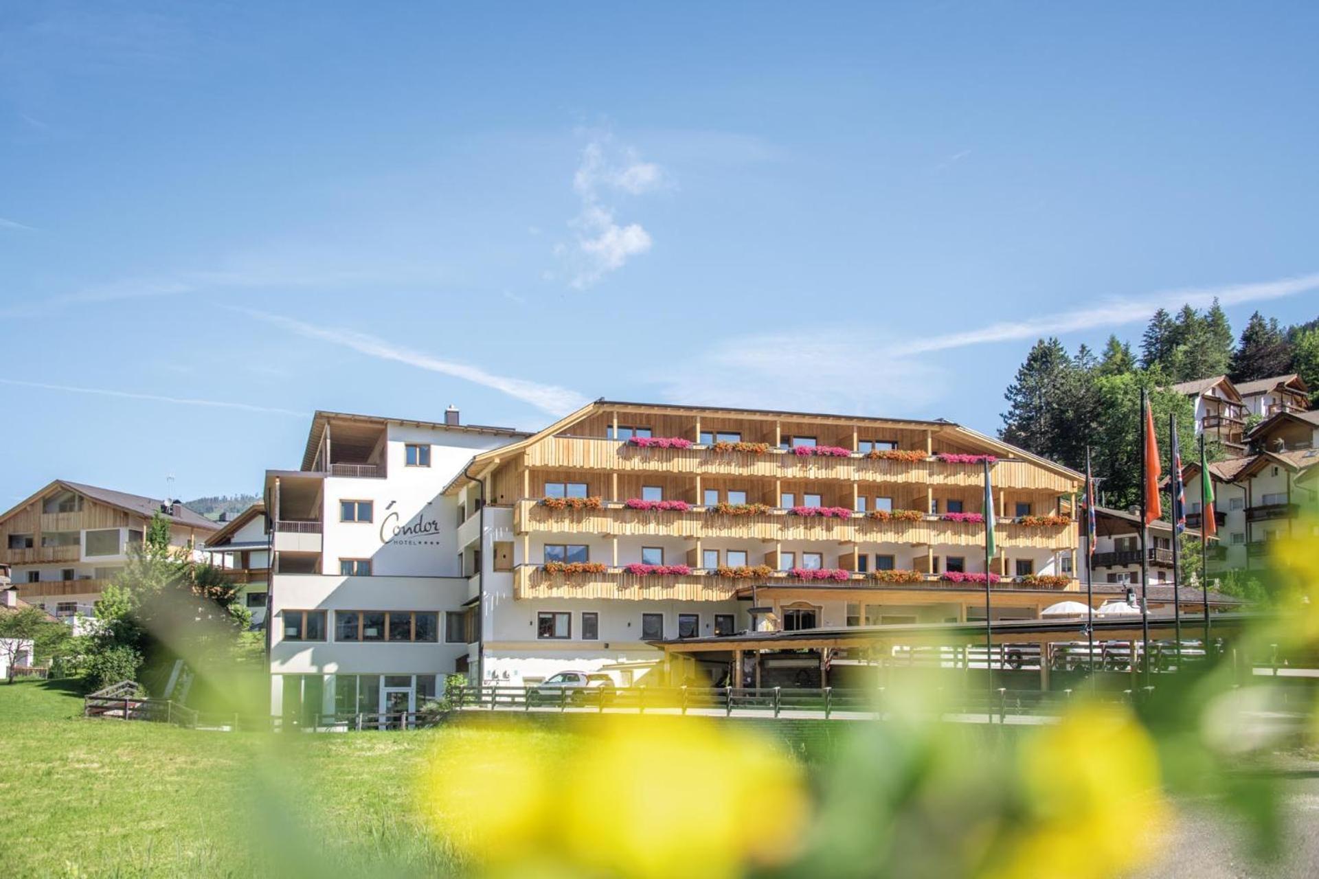 Hotel Condor San Vigilio Di Marebbe Luaran gambar